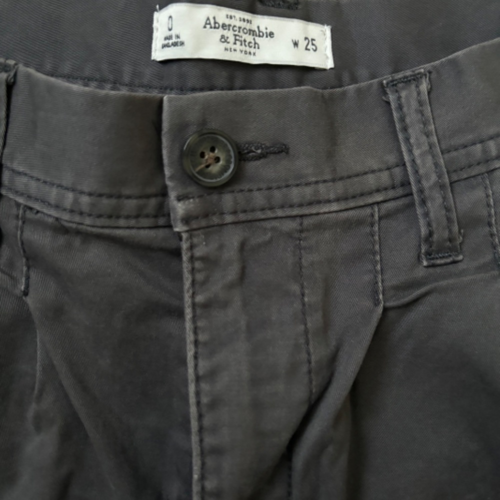 Gray Short - Picture 2 of 4